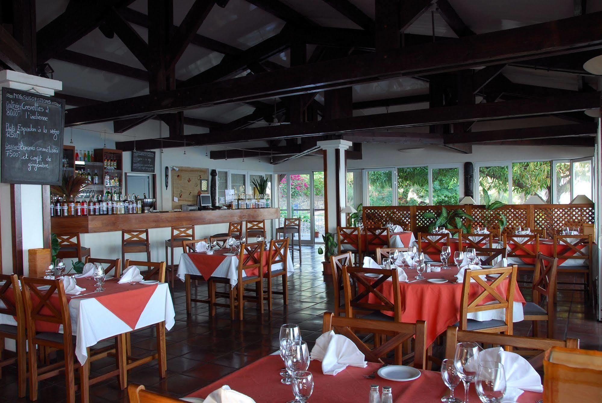 Allamanda Hotel Antsiranana Екстериор снимка